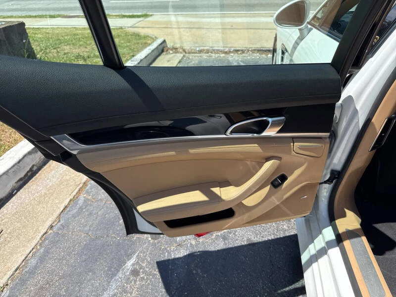 2013 Porsche 970 Panamera - Image 21 of 30