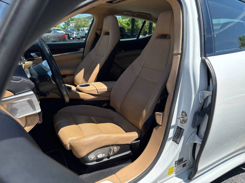 2013 Porsche 970 Panamera - Image 20 of 30