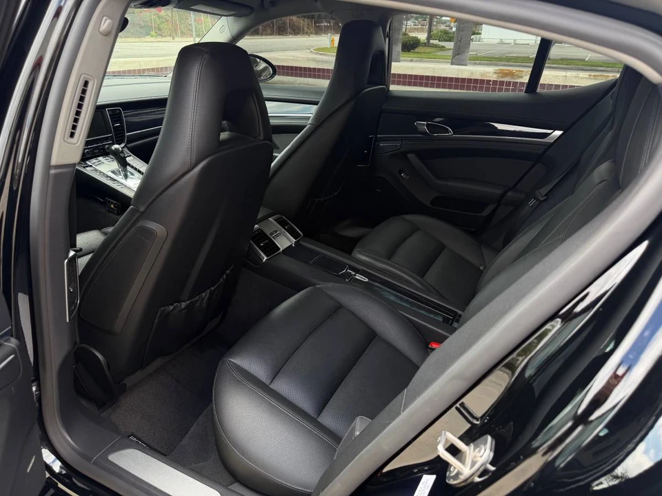 2013 Porsche 970 Panamera - Image 11 of 13