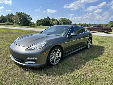 2013 Porsche Panamera 4S