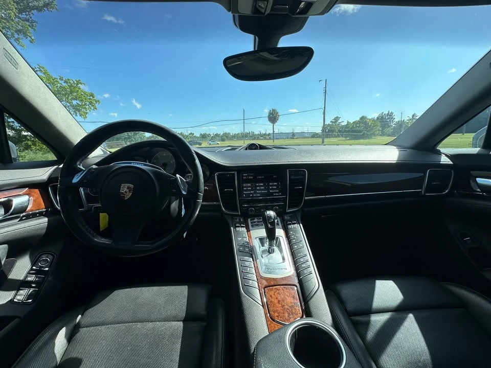 2013 Porsche 970 Panamera 4S - Image 5 of 8