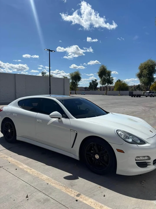 2013 Porsche 970 Panamera 4S - Image 3 of 8