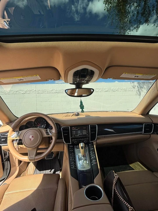 2013 Porsche 970 Panamera 4S - Image 7 of 8