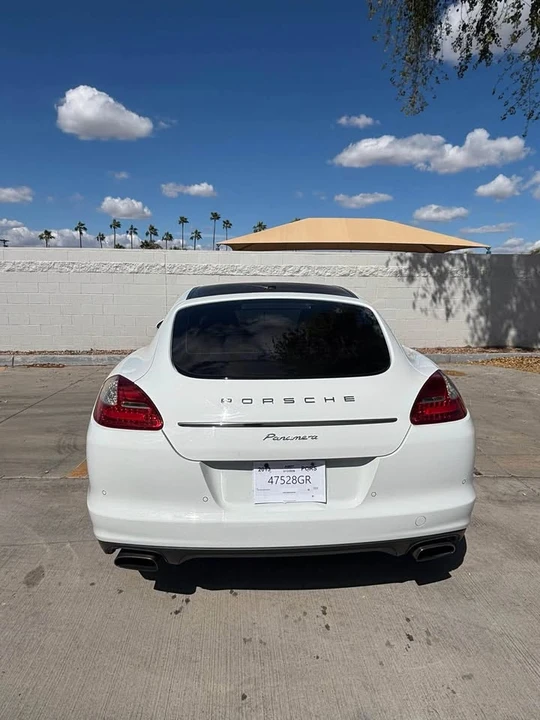 2013 Porsche 970 Panamera 4S - Image 2 of 8