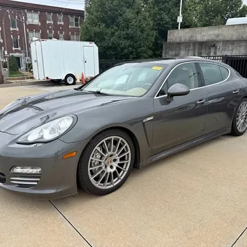 2013 Porsche Panamera 4S Sedan 4D
