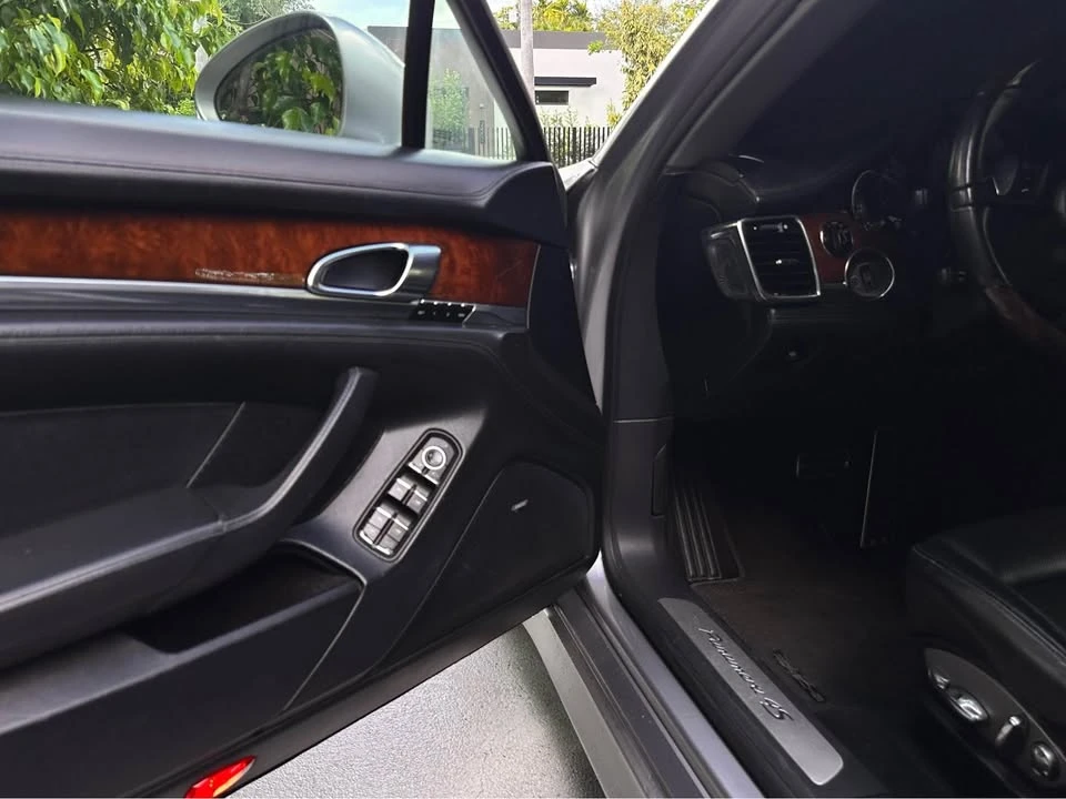 2013 Porsche 970 Panamera 4S - Image 10 of 19