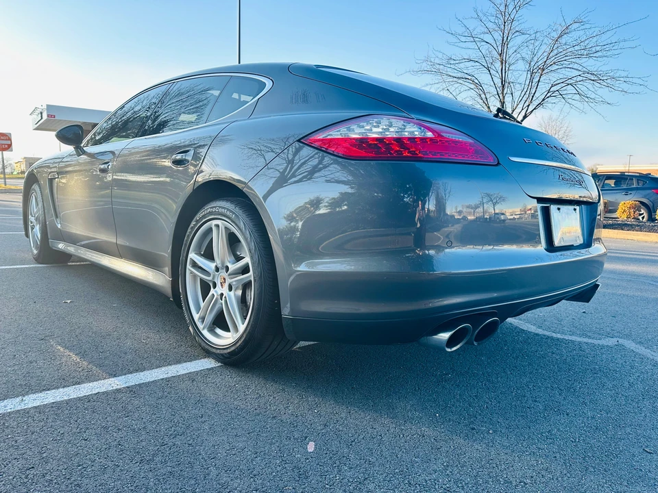 2013 Porsche 970 Panamera 4S - Image 9 of 31