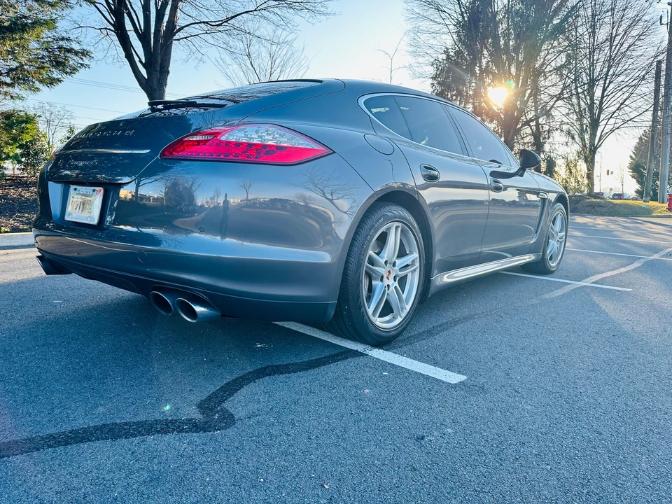 2013 Porsche 970 Panamera 4S - Image 11 of 31