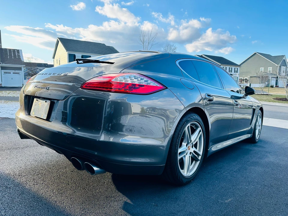 2013 Porsche 970 Panamera 4S - Image 10 of 31