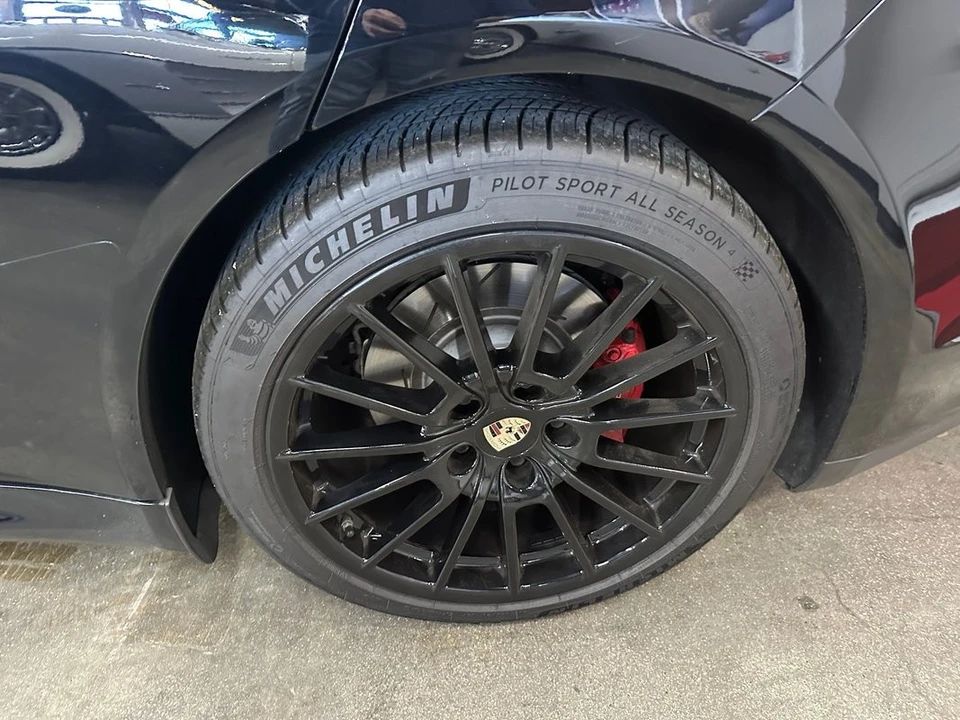 2013 Porsche - Image 28 of 31