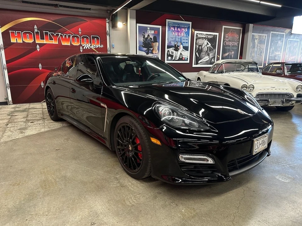 2013 Porsche - Image 9 of 31