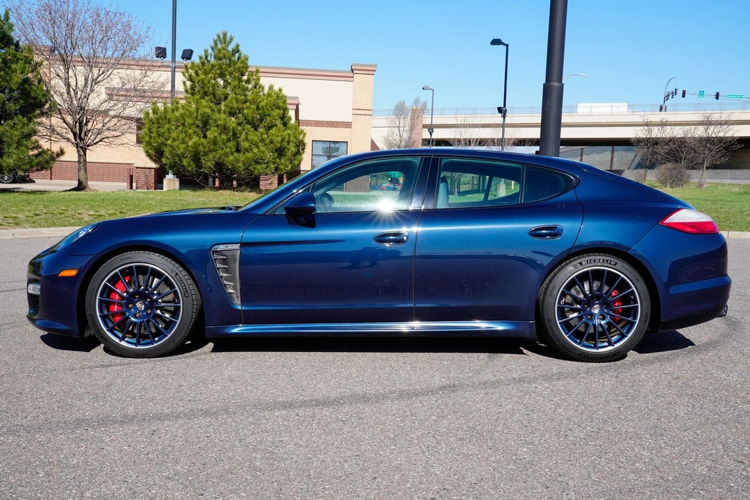 2013 Porsche 970 Panamera GTS - Image 7 of 31