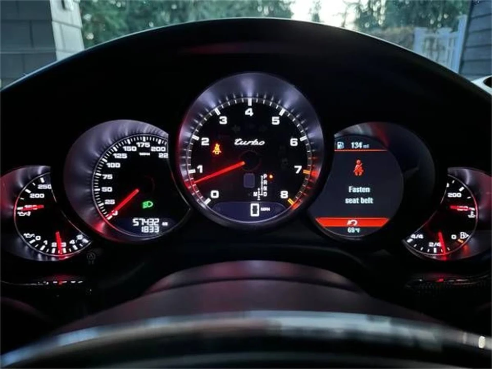 2013 Porsche 970 Panamera - Image 8 of 13