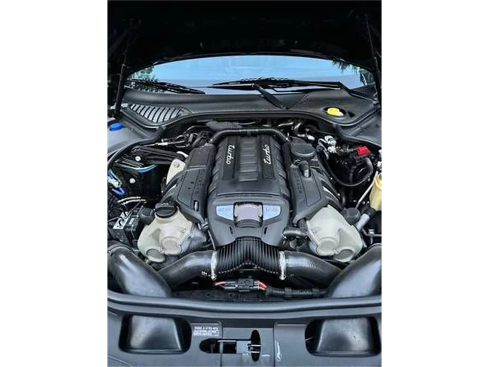 2013 Porsche 970 Panamera - Image 11 of 13