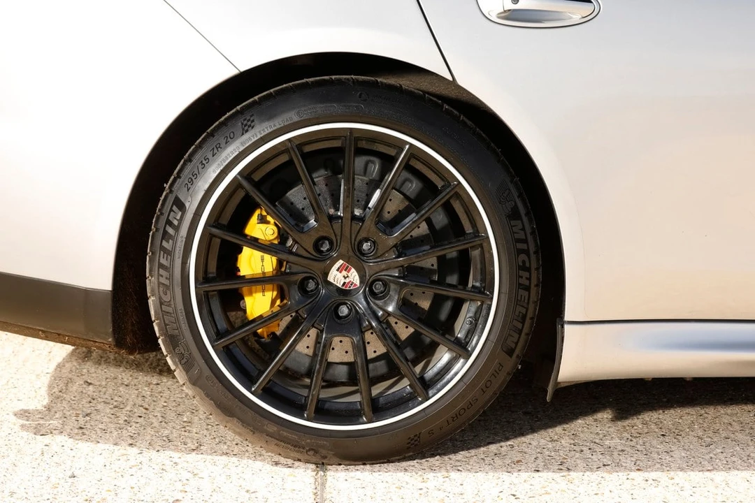 2013 Porsche 970 Panamera GTS - Image 23 of 30