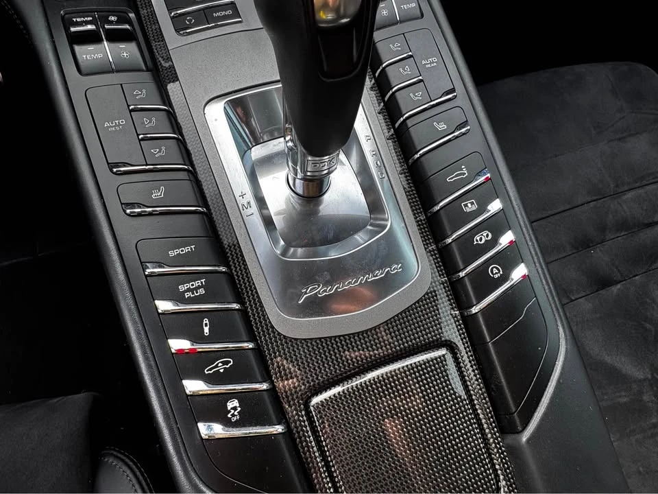 2013 Porsche 970 Panamera GTS - Image 10 of 14