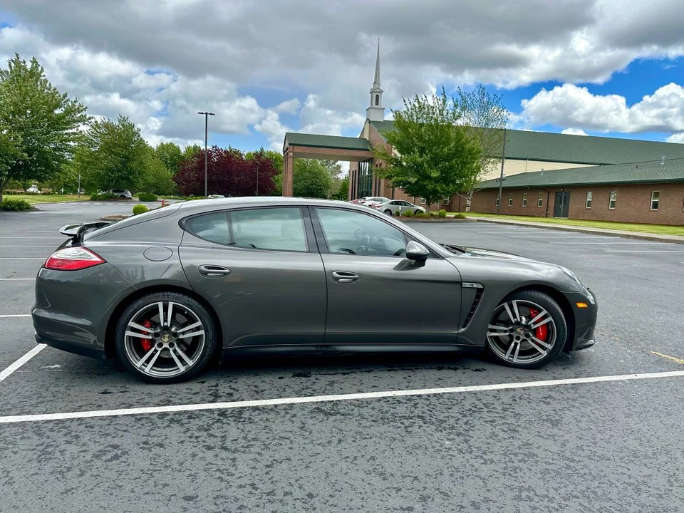 2013 Porsche 970 Panamera GTS - Image 8 of 21
