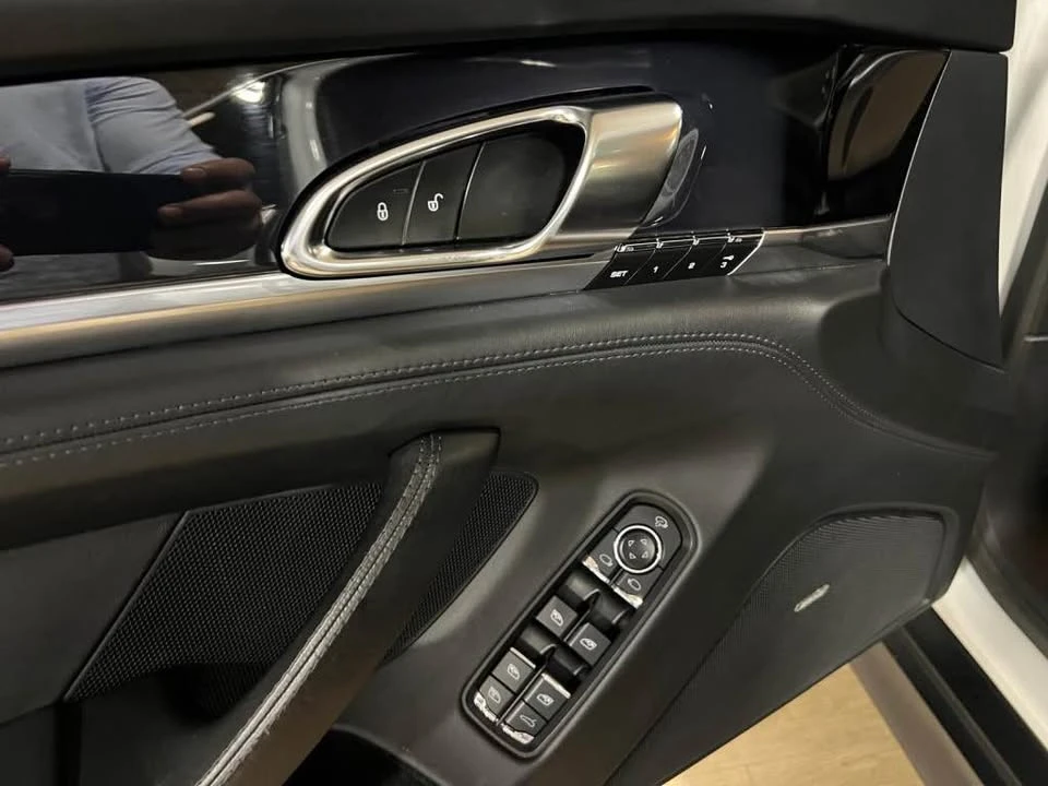 2013 Porsche 970 Panamera GTS - Image 16 of 20