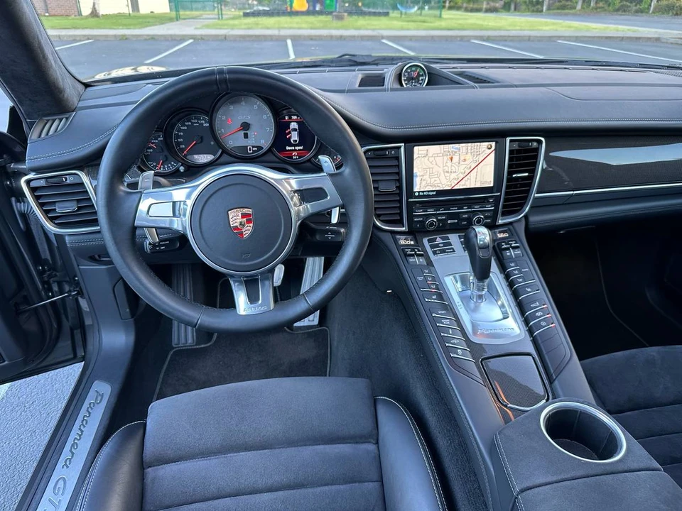 2013 Porsche 970 Panamera GTS - Image 18 of 23