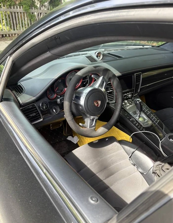 2013 Porsche 970 Panamera GTS - Image 6 of 12