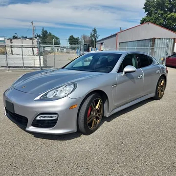 2013 Porsche Panamera GTS