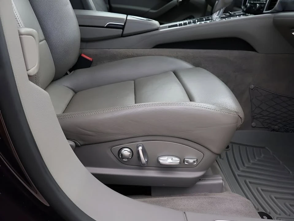2013 Porsche 970 Panamera GTS - Image 11 of 20