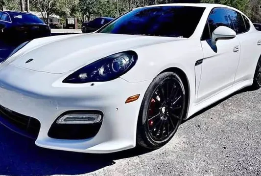 2013 Porsche Panamera GTS Sedan 4D