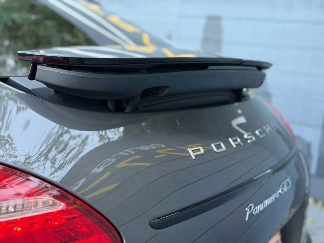2013 Porsche 970 Panamera GTS - Image 27 of 31