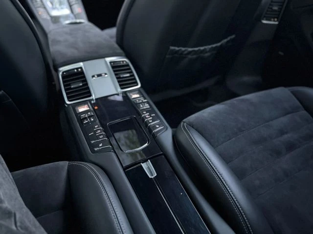 2013 Porsche 970 Panamera GTS - Image 30 of 31