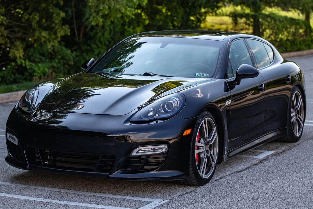 2013 Porsche 970 Panamera GTS - Image 10 of 31