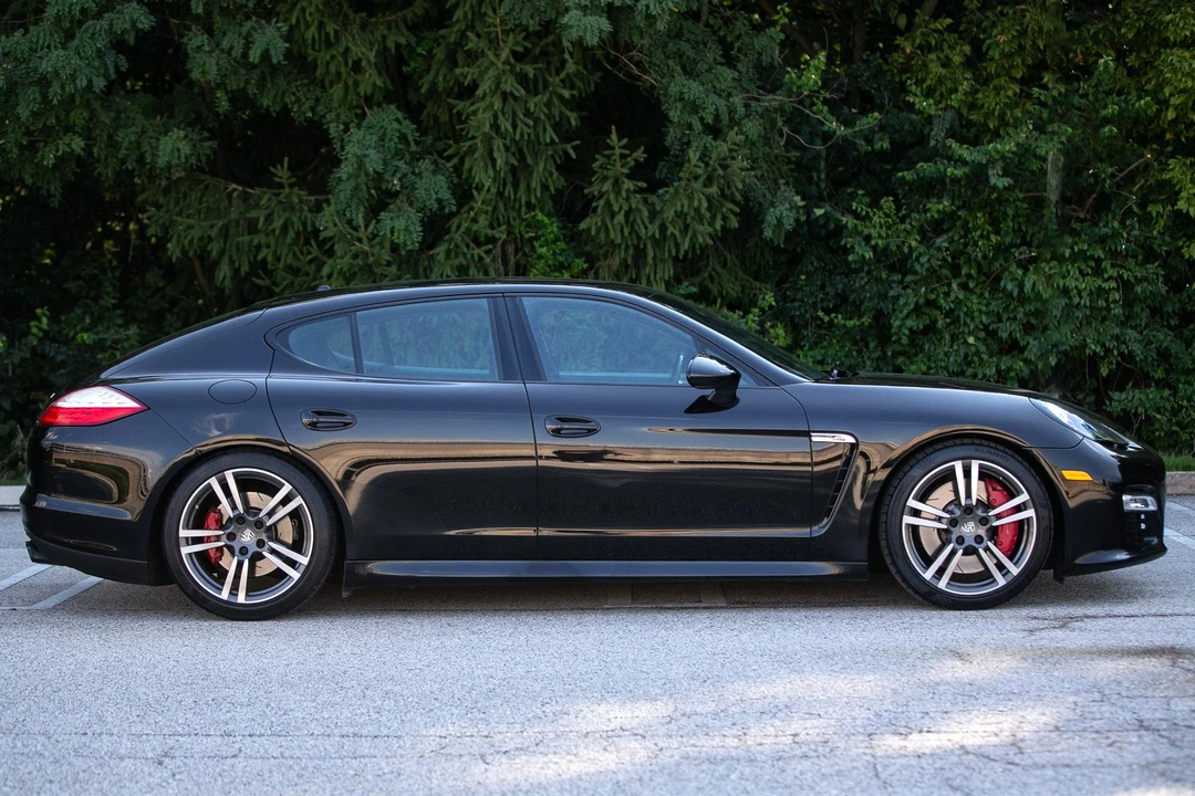 2013 Porsche 970 Panamera GTS - Image 27 of 31