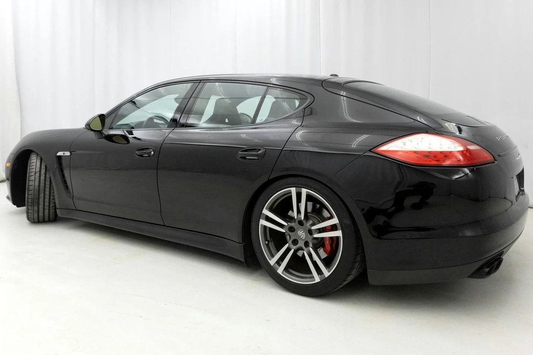 2013 Porsche 970 Panamera GTS - Image 19 of 31