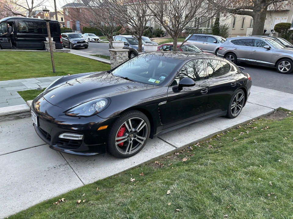 2013 Porsche 970 Panamera GTS - Image 13 of 31