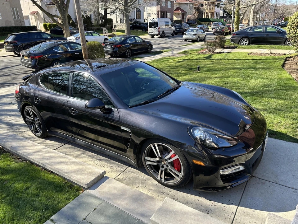2013 Porsche 970 Panamera GTS - Image 30 of 31