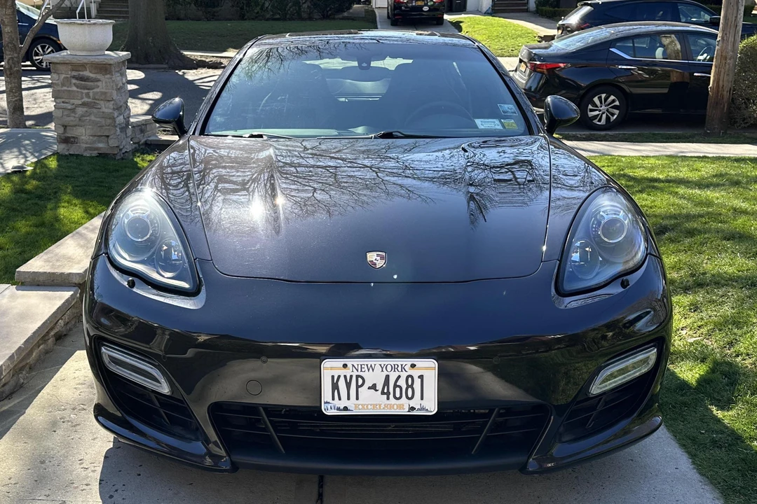 2013 Porsche 970 Panamera GTS - Image 2 of 31