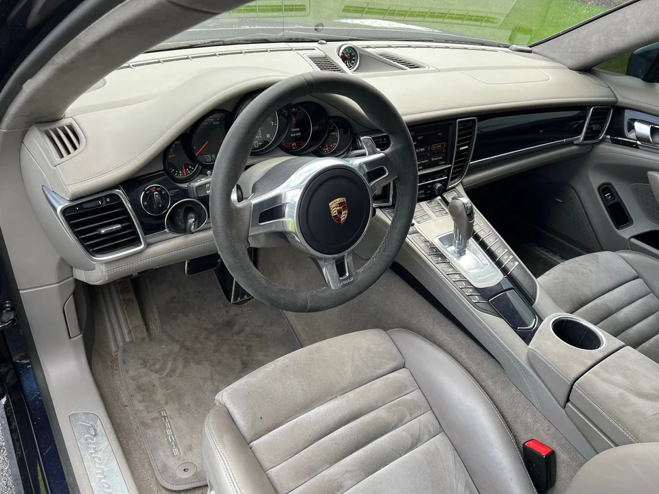 2013 Porsche 970 Panamera GTS - Image 7 of 13