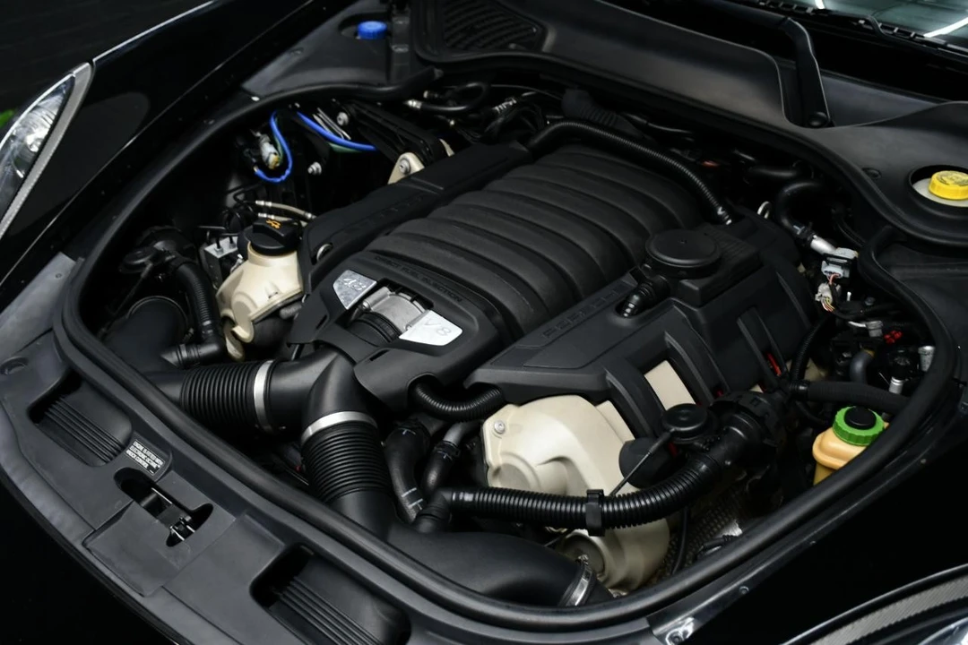 2013 Porsche 970 Panamera GTS - Image 13 of 21