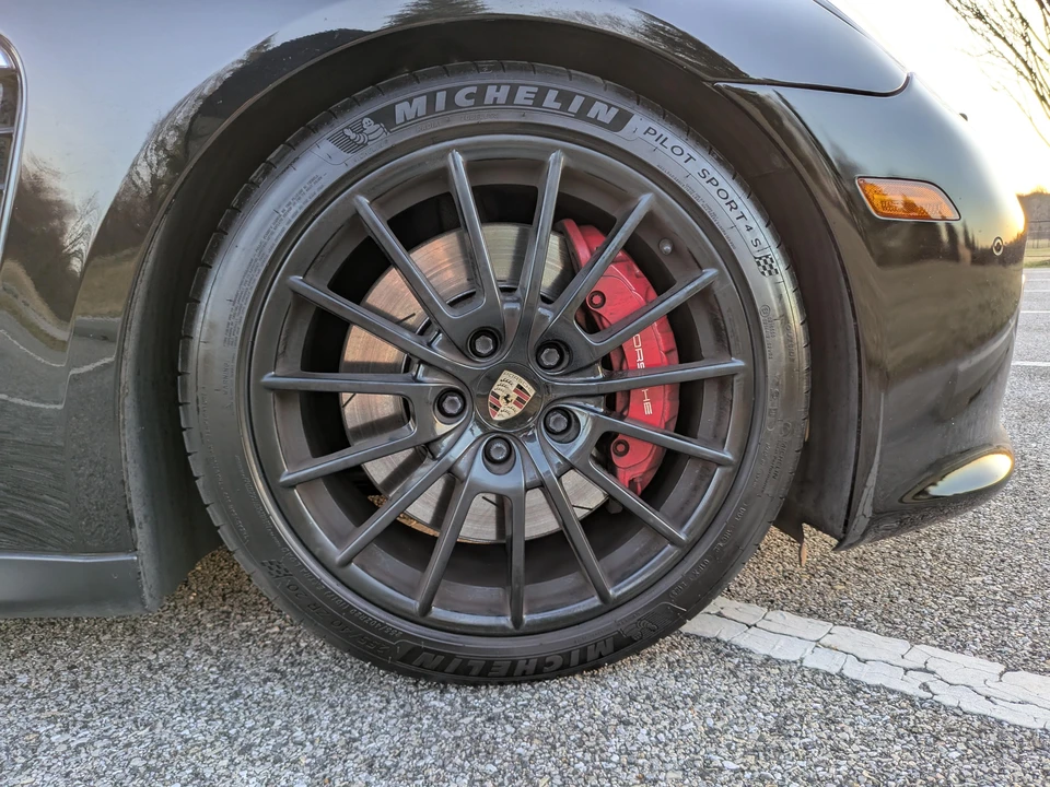 2013 Porsche 970 Panamera GTS - Image 28 of 31