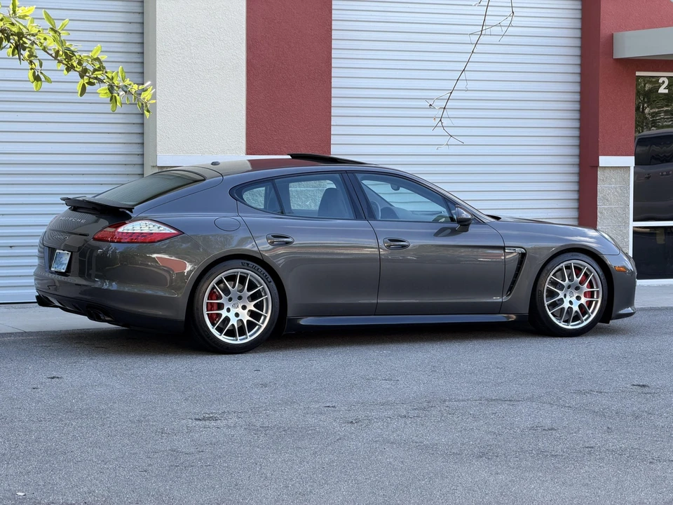 2013 Porsche 970 Panamera GTS - Image 13 of 31