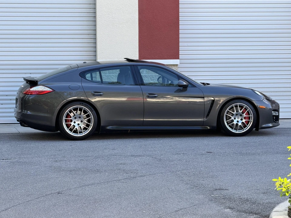 2013 Porsche 970 Panamera GTS - Image 17 of 31