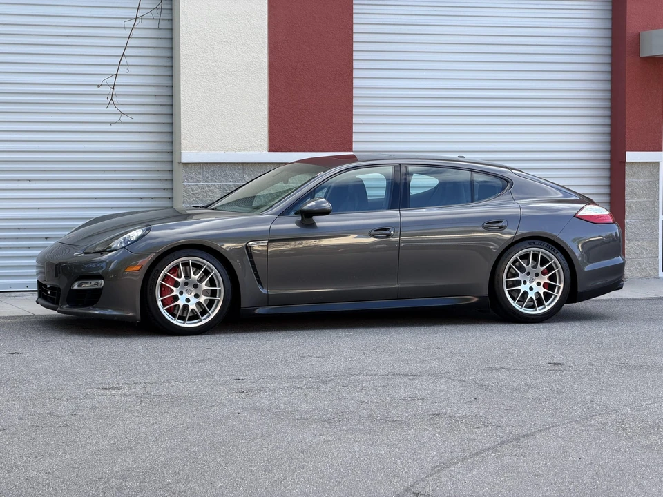 2013 Porsche 970 Panamera GTS - Image 4 of 31