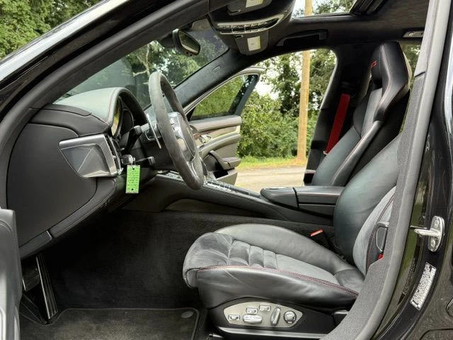 2013 Porsche 970 Panamera GTS - Image 26 of 31