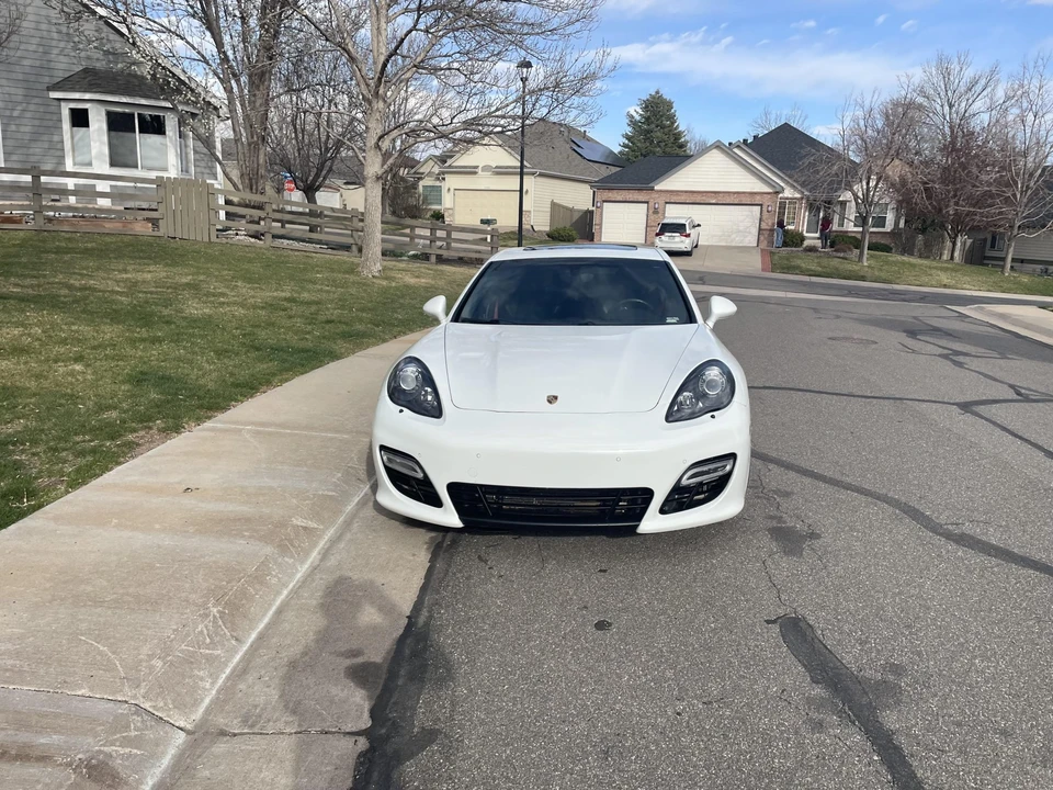 2013 Porsche 970 Panamera GTS - Image 14 of 31