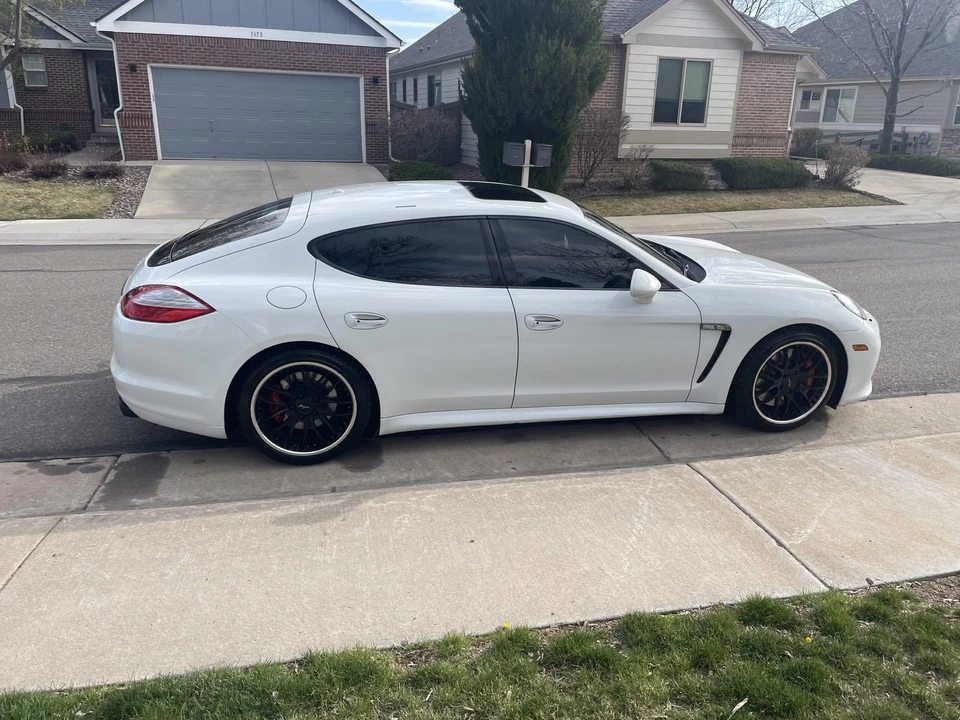 2013 Porsche 970 Panamera GTS - Image 24 of 31