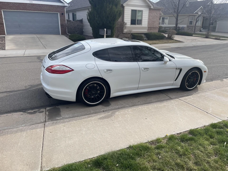 2013 Porsche 970 Panamera GTS - Image 25 of 31