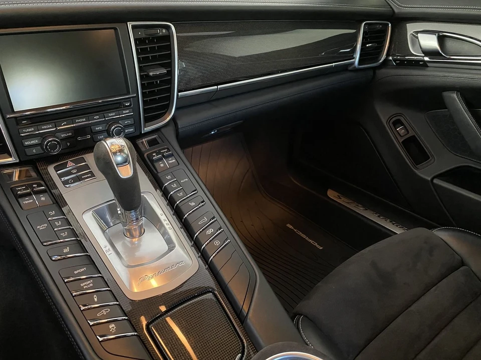 2013 Porsche 970 Panamera GTS - Image 6 of 13