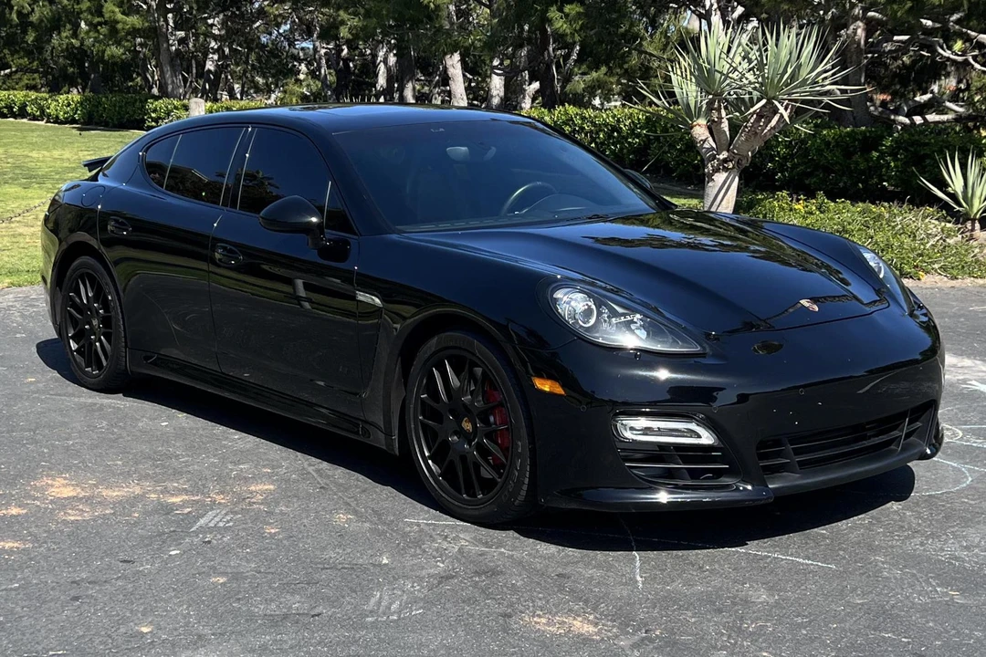 2013 Porsche 970 Panamera GTS - Image 10 of 31