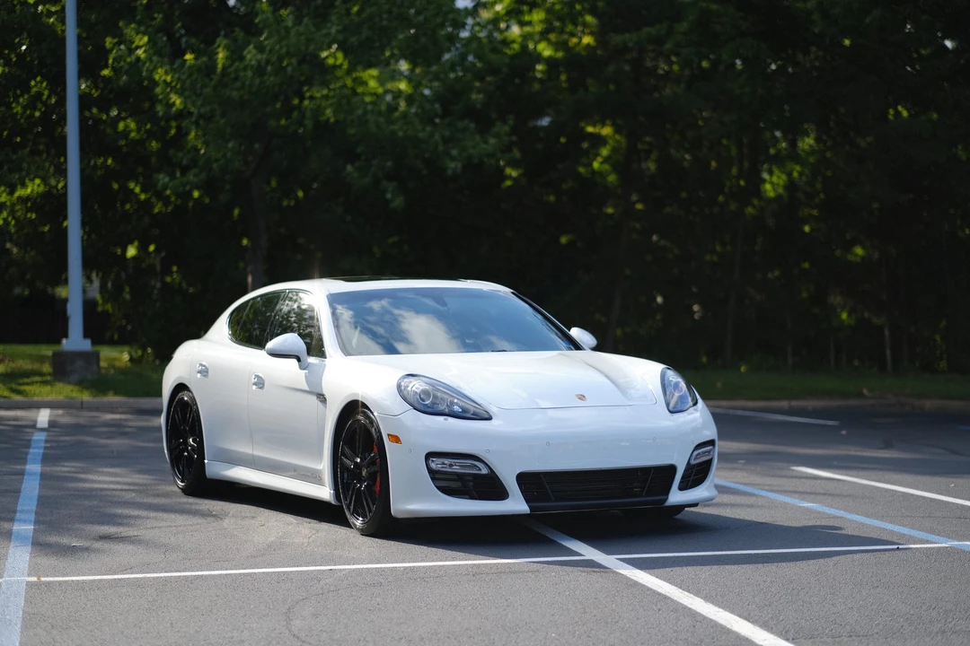 2013 Porsche 970 Panamera GTS - Image 6 of 31