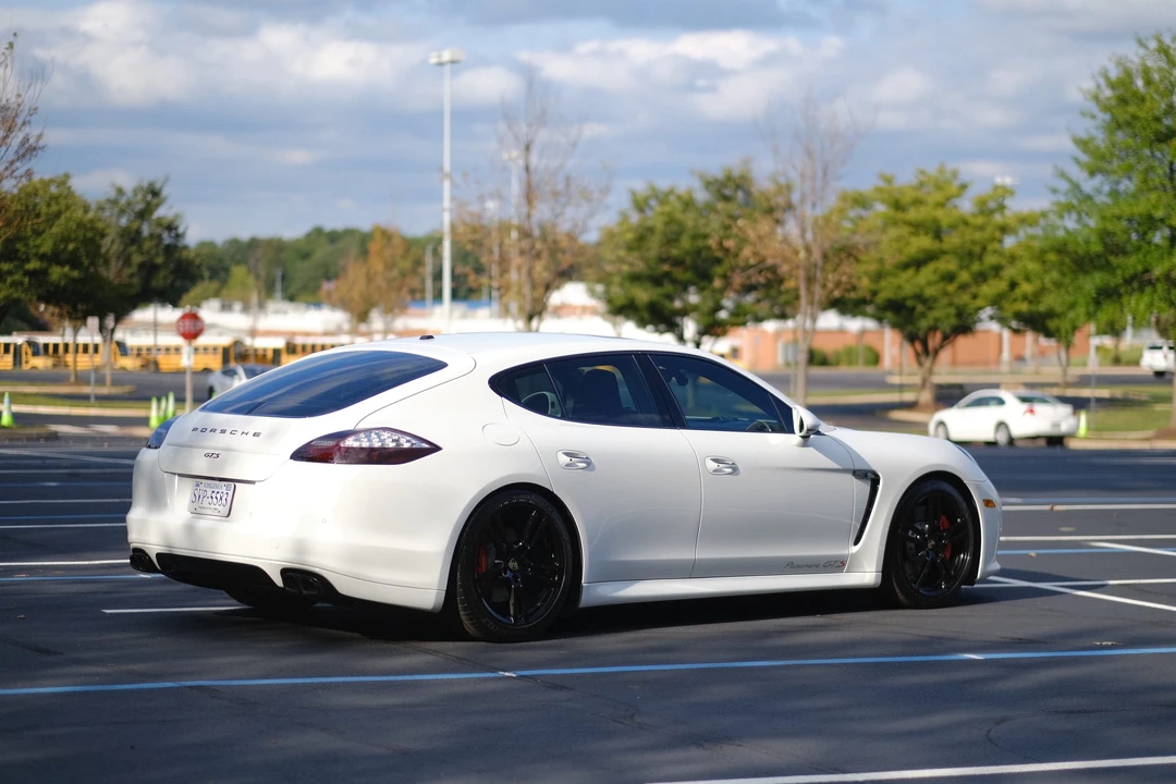 2013 Porsche 970 Panamera GTS - Image 27 of 31