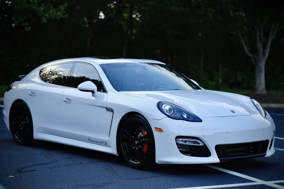 2013 Porsche 970 Panamera GTS - Image 10 of 31